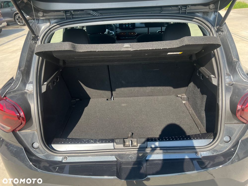 Dacia Sandero 1.0 TCe Laureate S&S - 22
