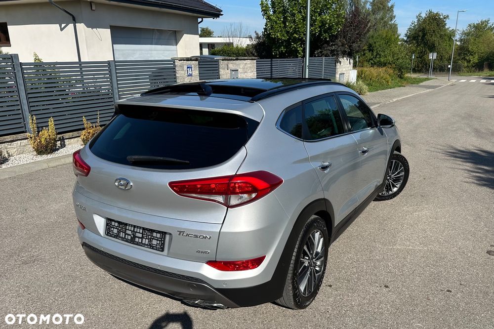 Hyundai Tucson 2.0 CRDI Premium 4WD - 8