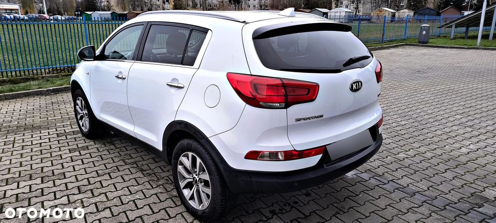 Kia Sportage 1.7 CRDI Business Line L 2WD - 9