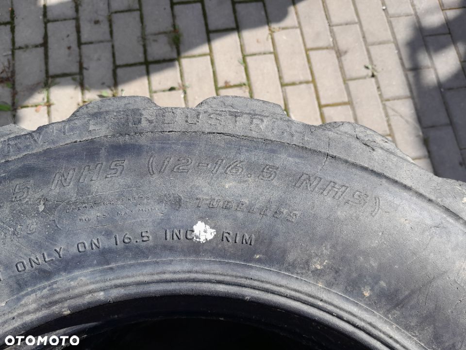 OPONY DO MANITOU FADROMA 305/70-16,5R - 7