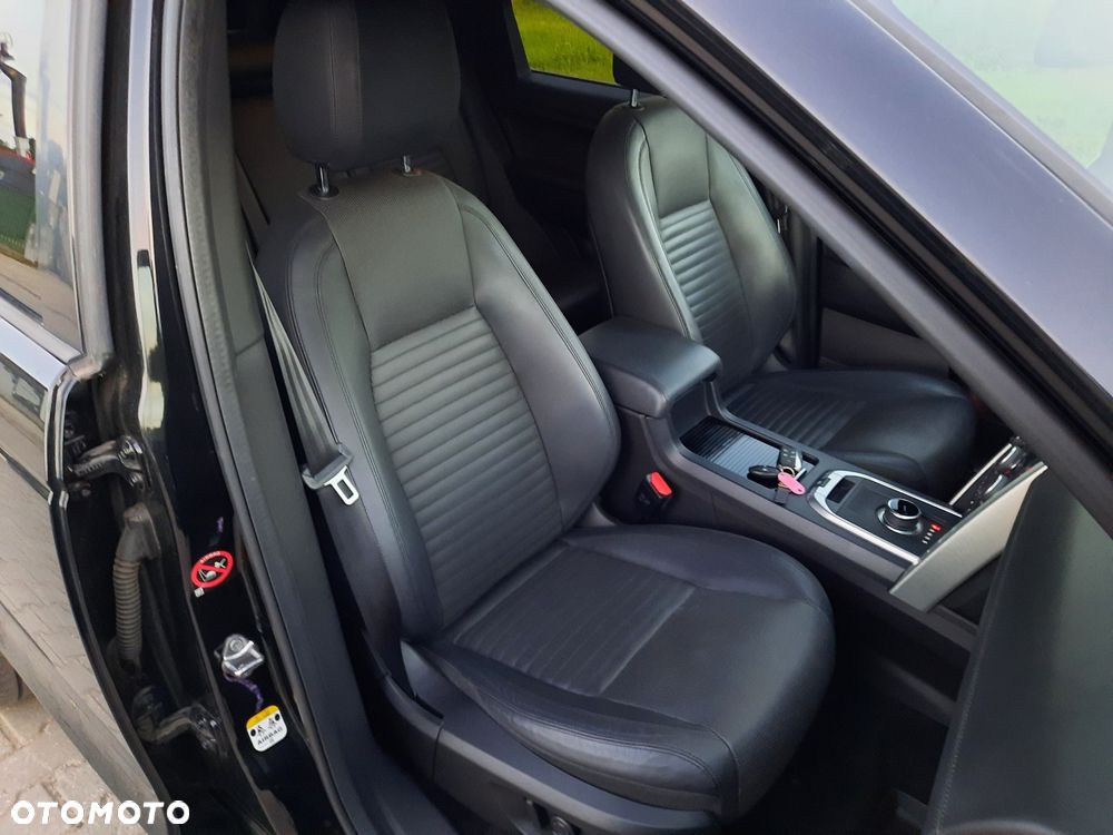 Land Rover Discovery Sport 2.0 TD4 HSE Luxury - 26