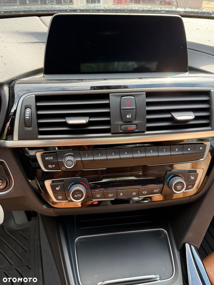 BMW Seria 4 420d Sport-Aut Sport Line - 30
