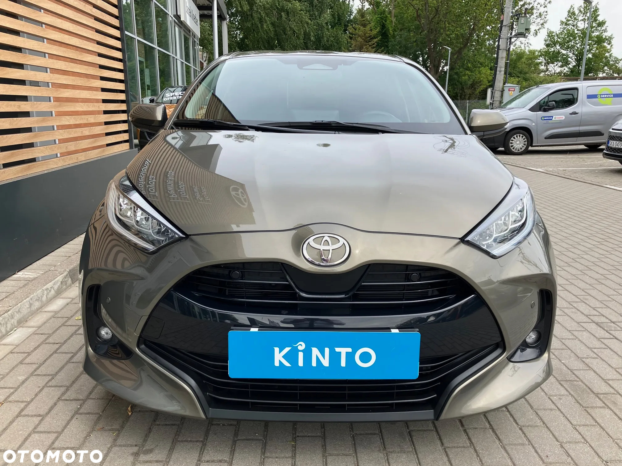 Toyota Yaris Hybrid 1.5 Style - 12