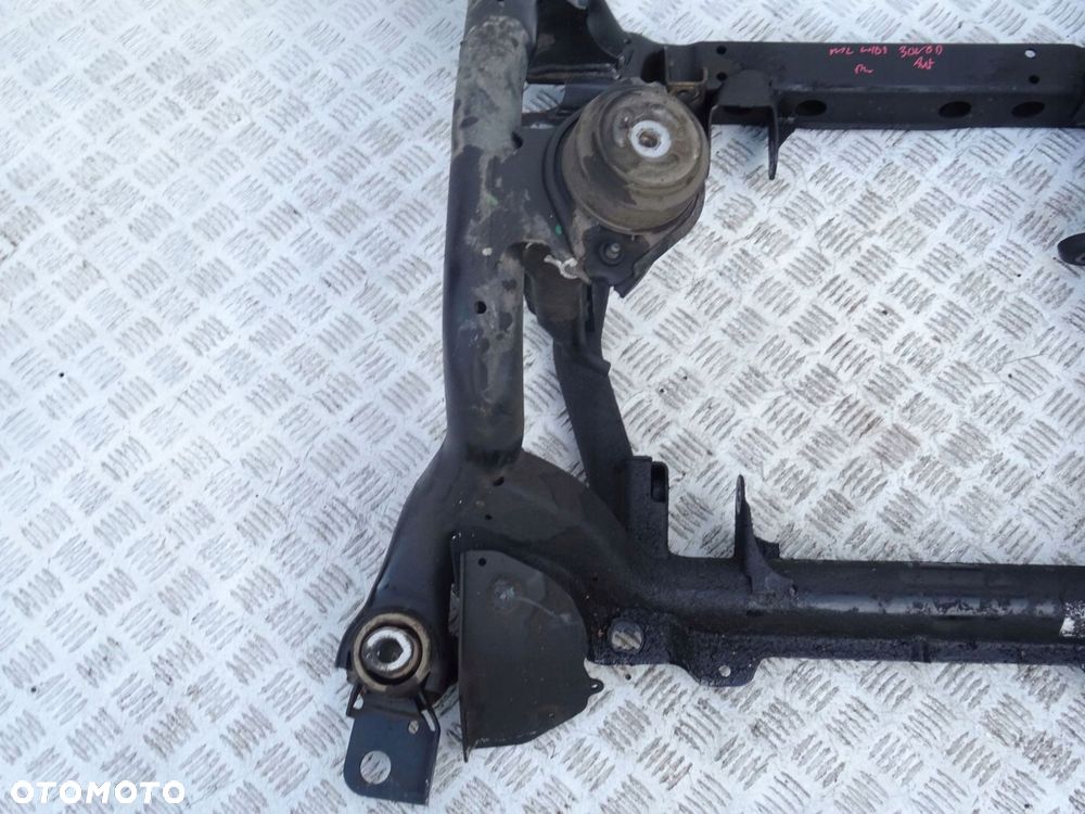 sanki pod silnik mercedes ml w164 3.0 cdi - 2