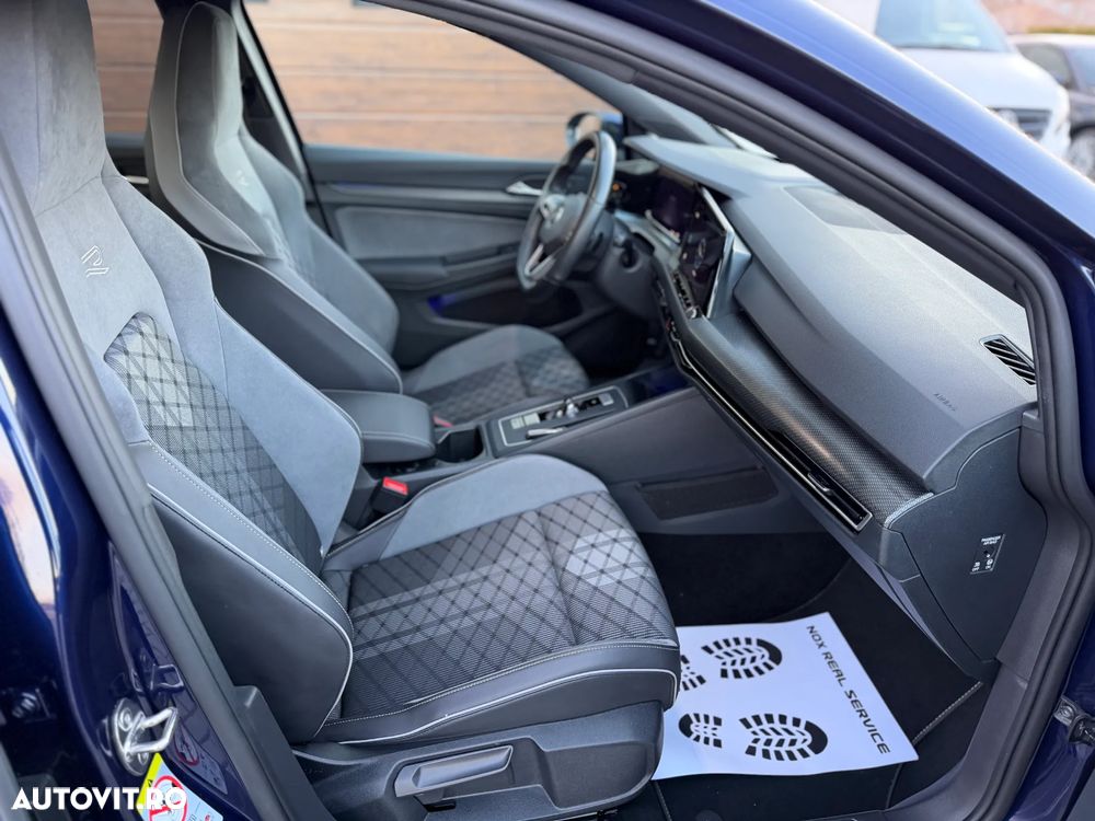 Volkswagen Golf - 13