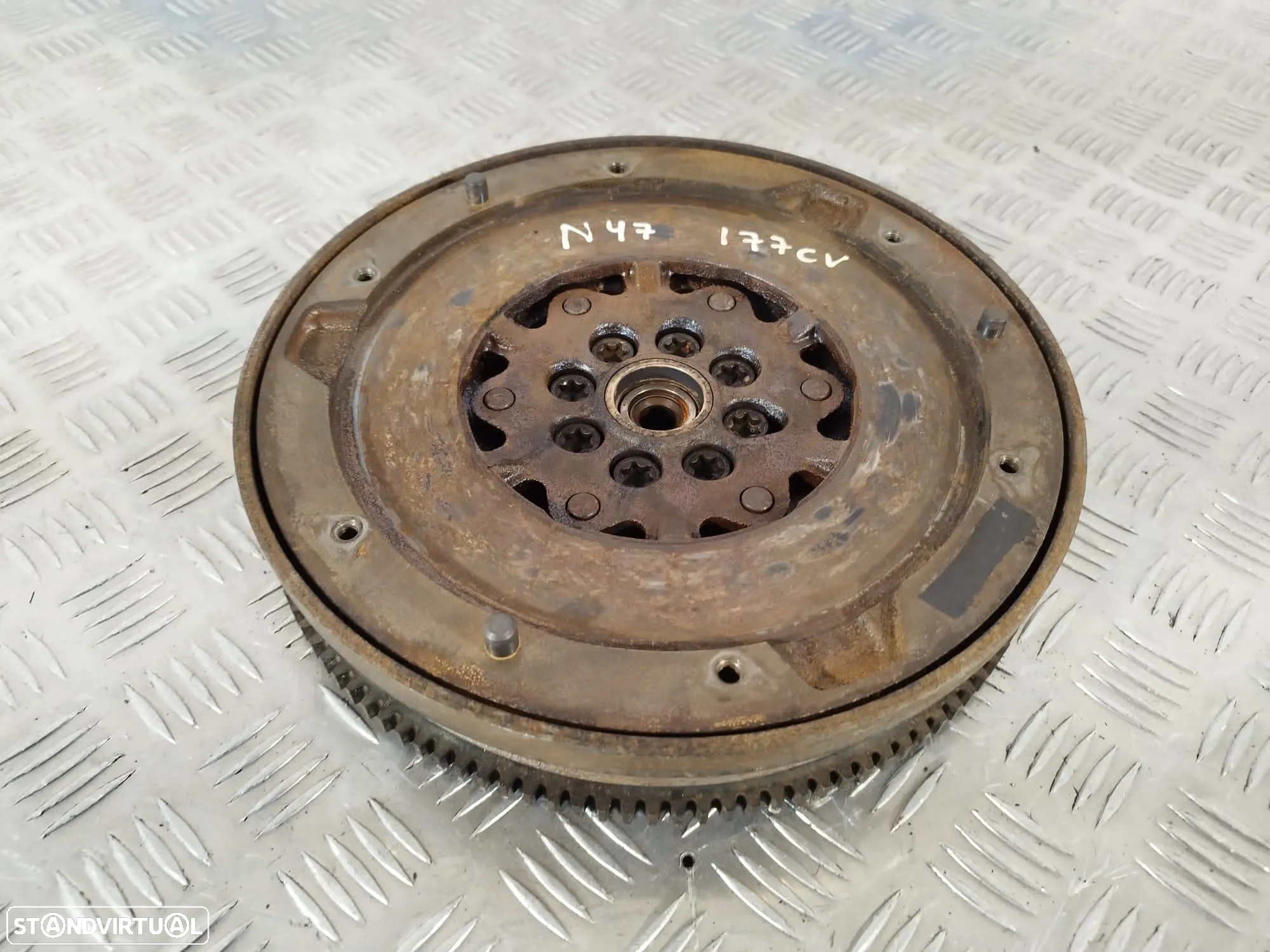 EMBRAIAGEM BIMASSA BMW SERIE 1 E87 120D 16V 177CV N47D20C 21207637279 7637279 3230787 SERIE 1 E82 COUPE E81 E88 CABRIO SERIE 3 E90 E91 E92 COUPE E93 CABRIO X1 E84 X3 E83 - 5