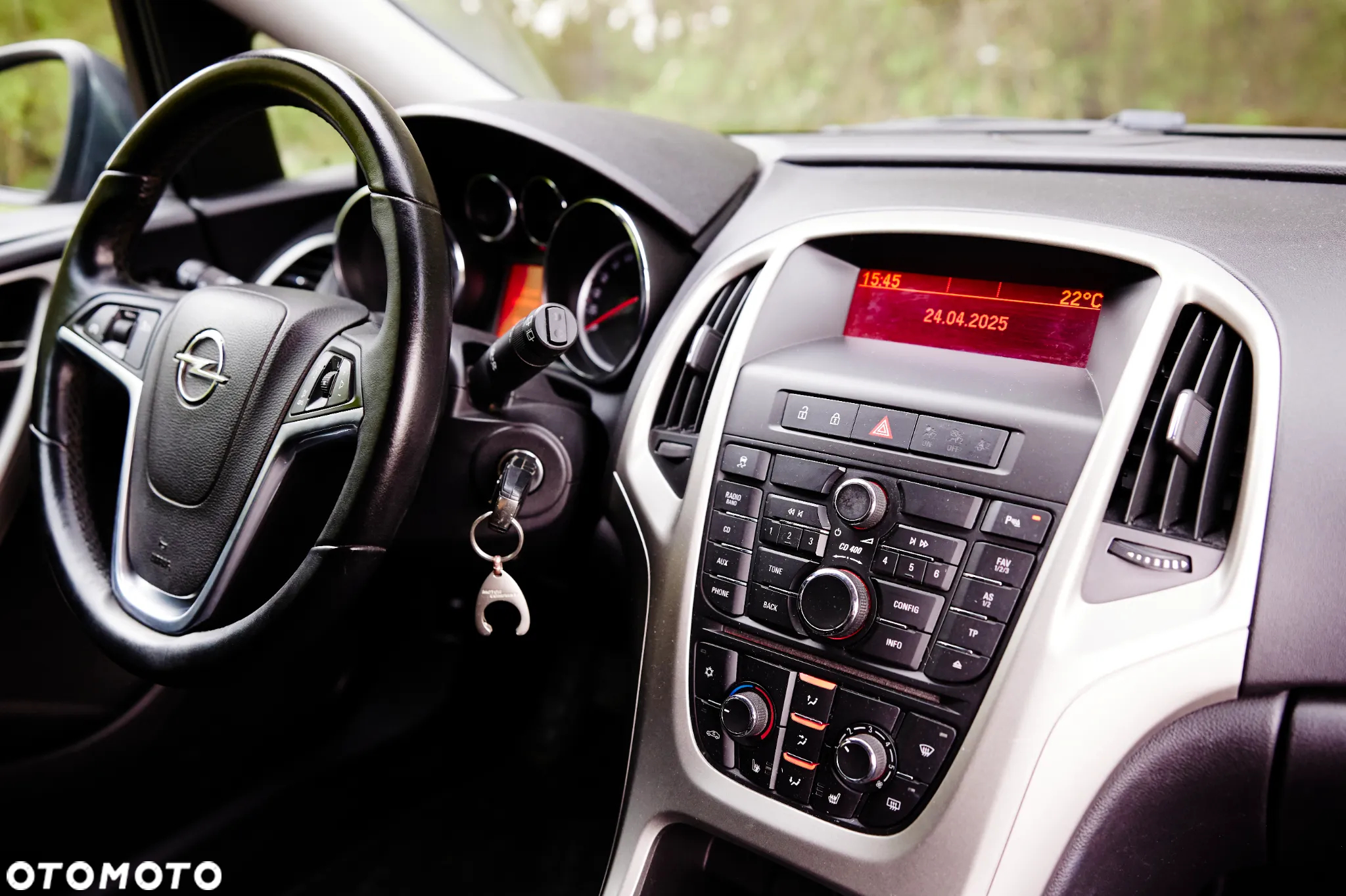 Opel Astra 1.4 Turbo Cosmo - 24