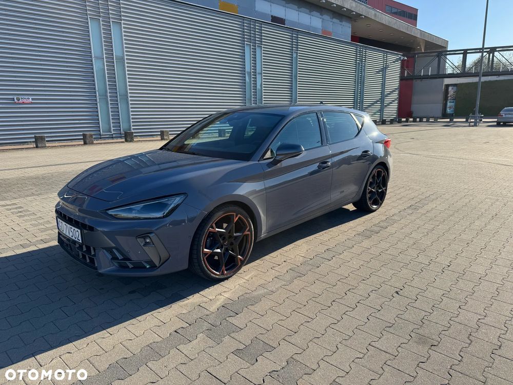 Cupra Leon 1.5 eTSI mHEV DSG - 9