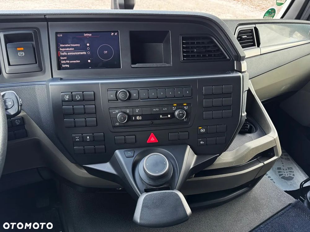 MAN TGS 18.330 / BDF / ACC / NAWIGACJA / WINDA / CAŁY NA PODUSZKACH / Z NIEMIEC - 34