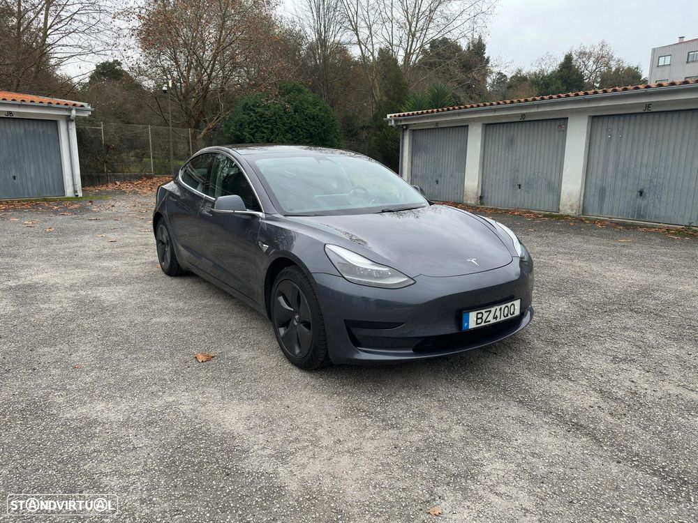 Tesla Model 3 Standard Range Plus RWD - 1