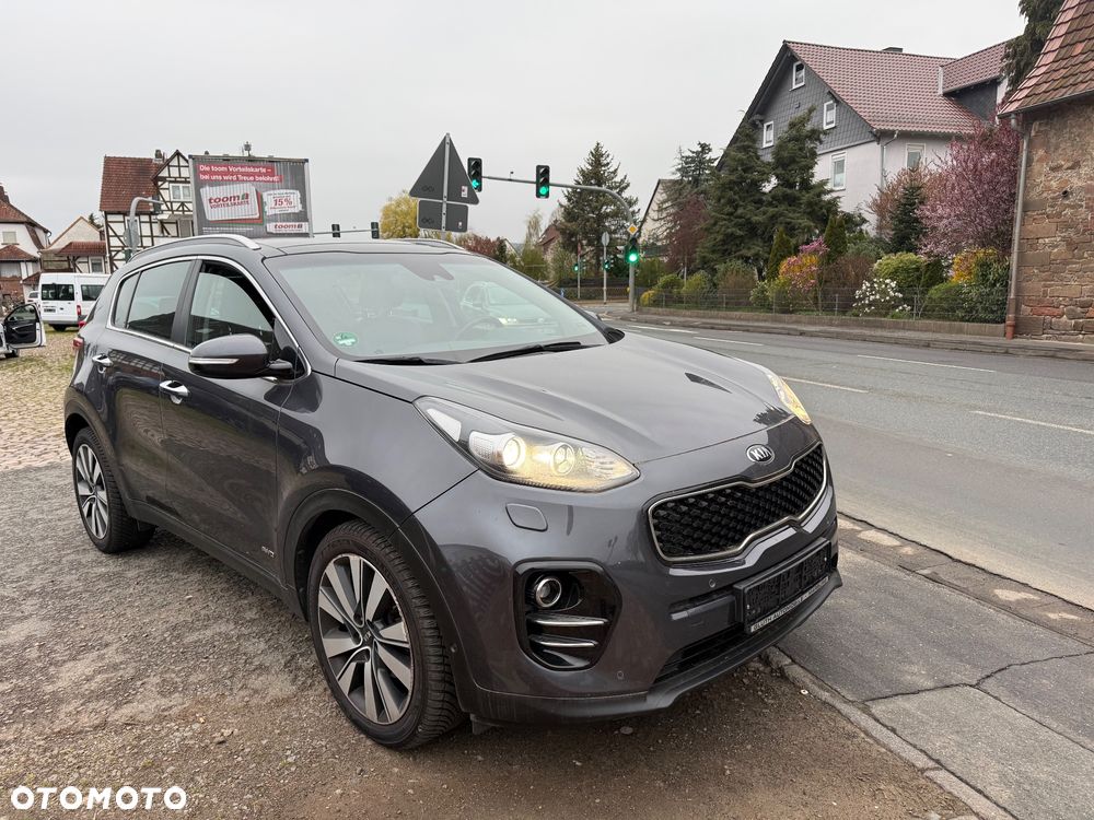 Kia Sportage 2,0 CRDI AWD Platinum - 35