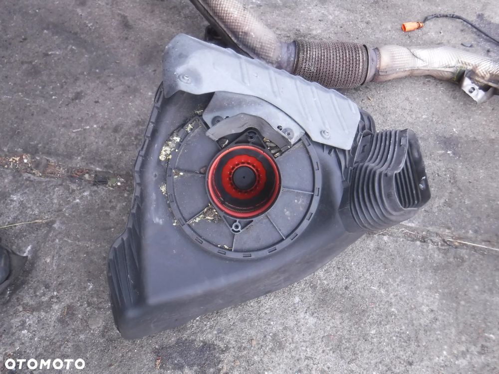 Audi A6 C7 A7 4G 2.0 TDI 190 ULTRA  obudowa filtra powietrza 4G0133838R - 3