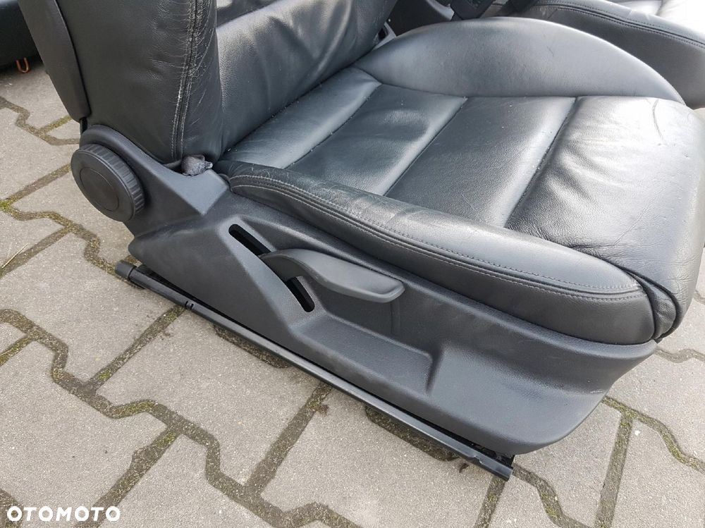 AUDI A3 8P 04-12r FOTELE SKÓRZANE KANAPA 5D SPORTBACK - 4