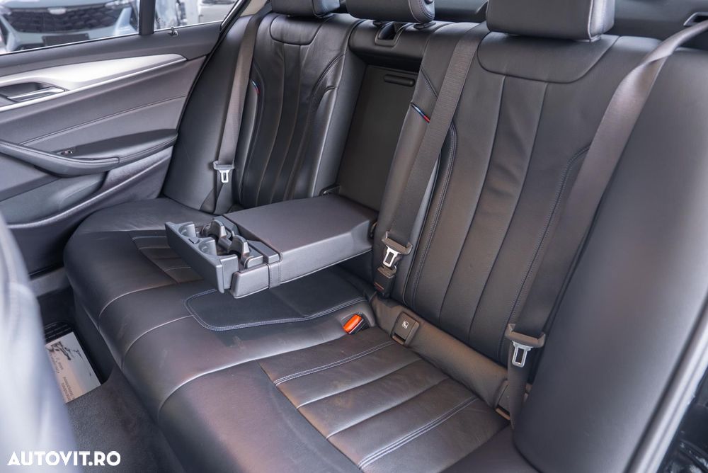 BMW Seria 5 520d xDrive Aut. - 25