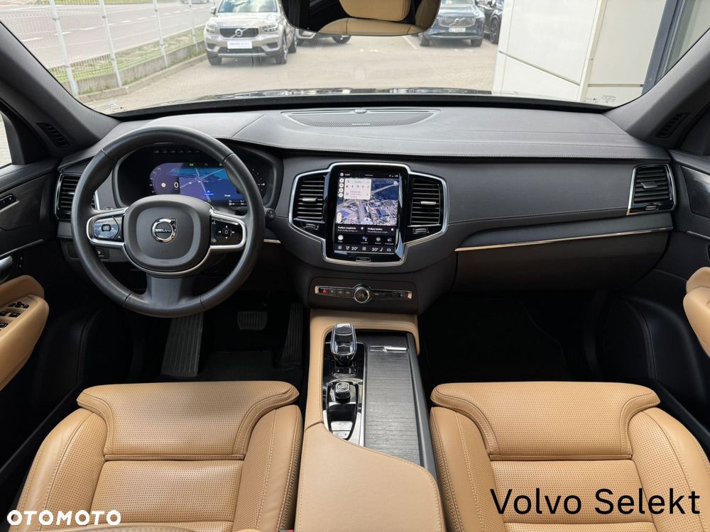 Volvo XC 90 T8 AWD Plug-In Hybrid Plus Dark 7os - 17