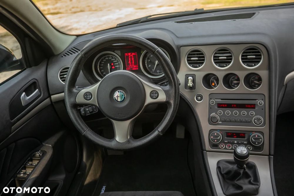 Alfa Romeo 159 2.2 JTS 16V Distinctive - 28