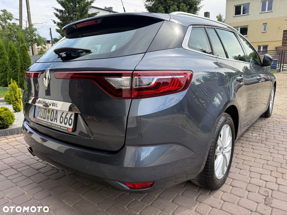 Renault Megane ENERGY TCe 130 BUSINESS - 9