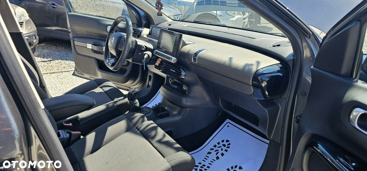 Citroën C4 Cactus - 16