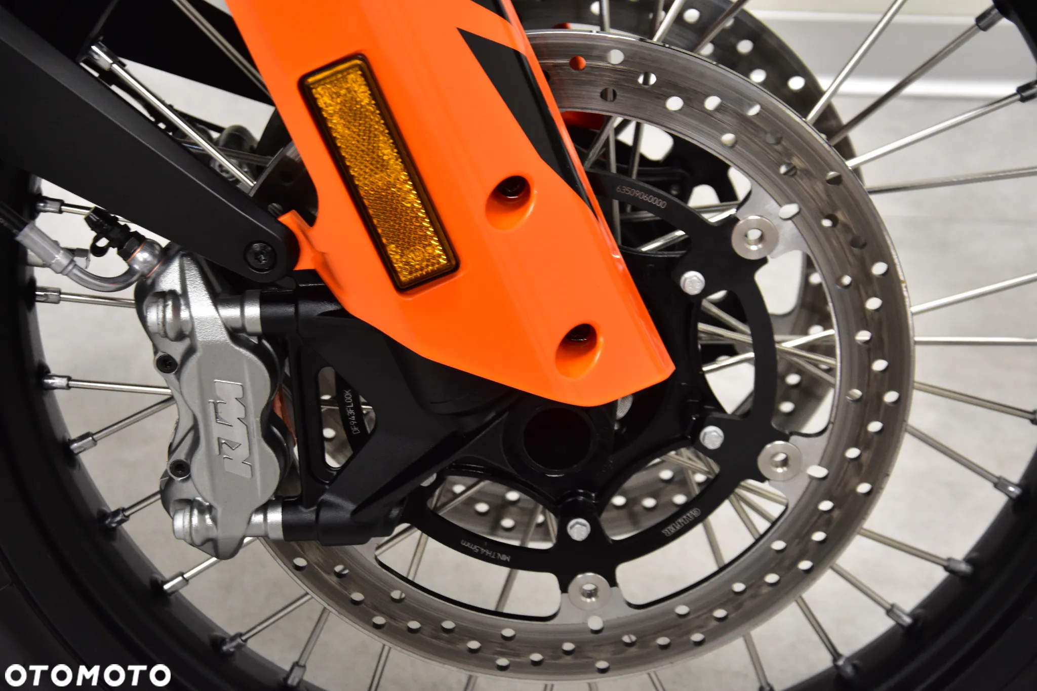KTM Adventure - 31