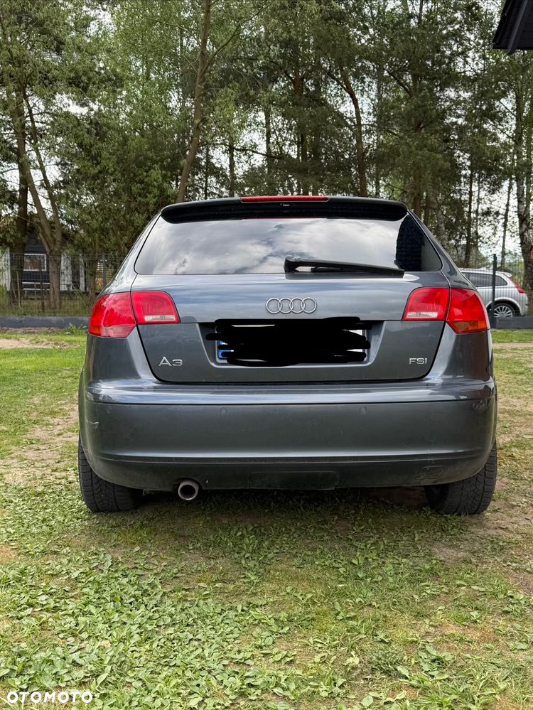 Audi A3 Sportback 1.6 FSI Ambiente - 4