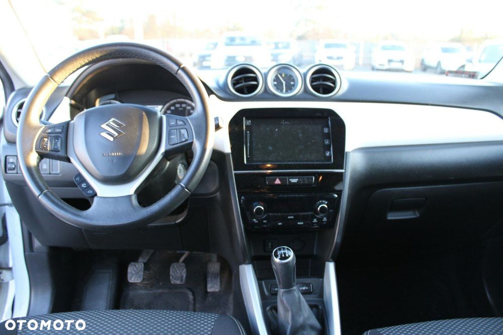 Suzuki Vitara - 13