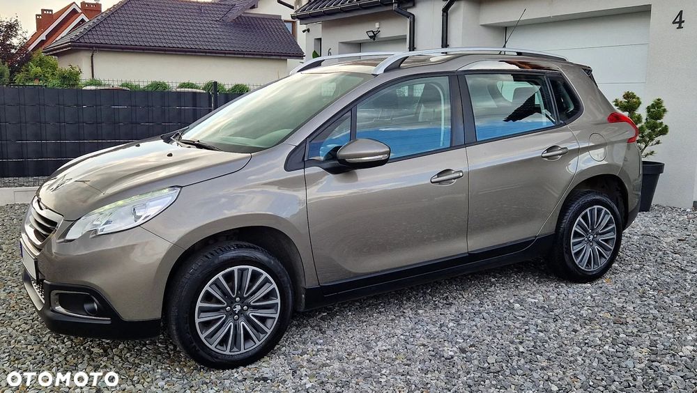 Peugeot 2008 1.2 VTi Allure - 16