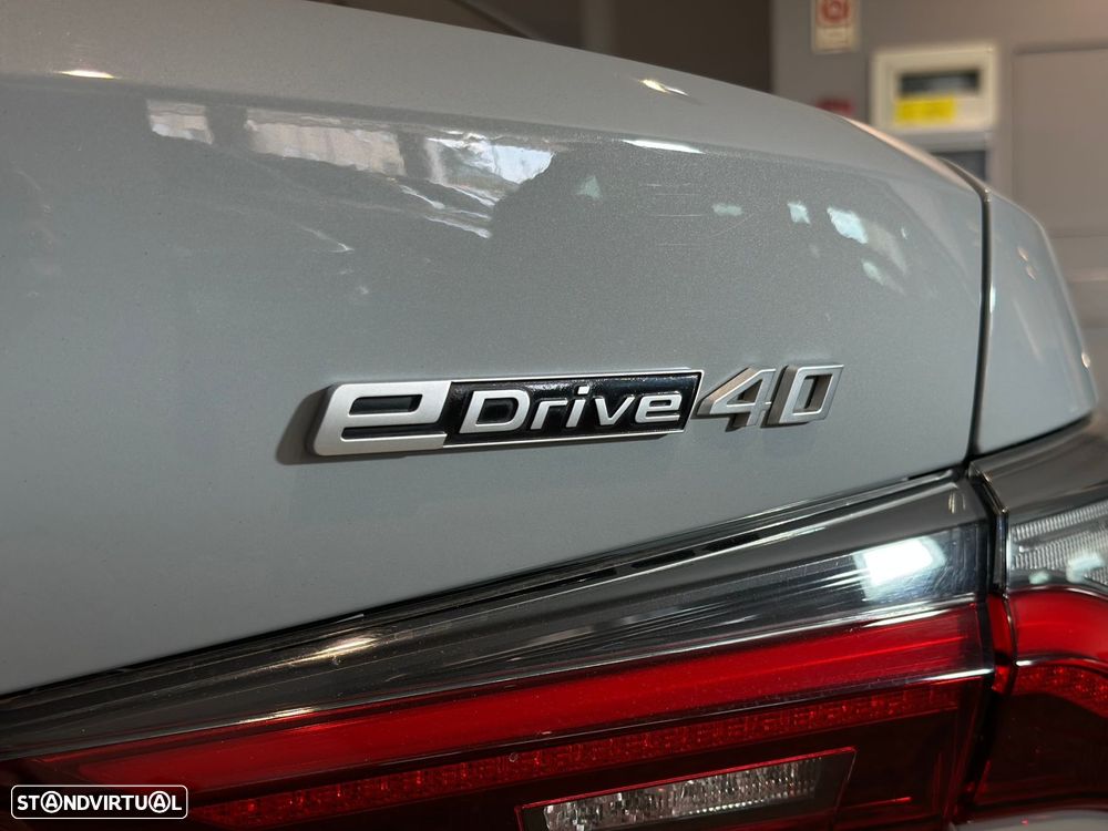 BMW i4 eDrive40 Pack Desportivo M - 35