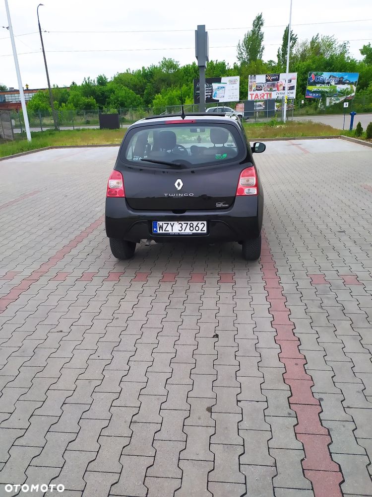 Renault Twingo 1.2 LEV 16V 75 eco2 - 4