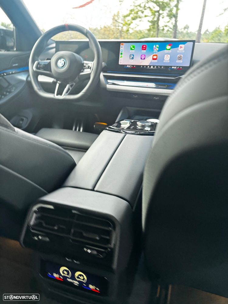 BMW i5 M60 xDrive Pack Desportivo M Pro - 17