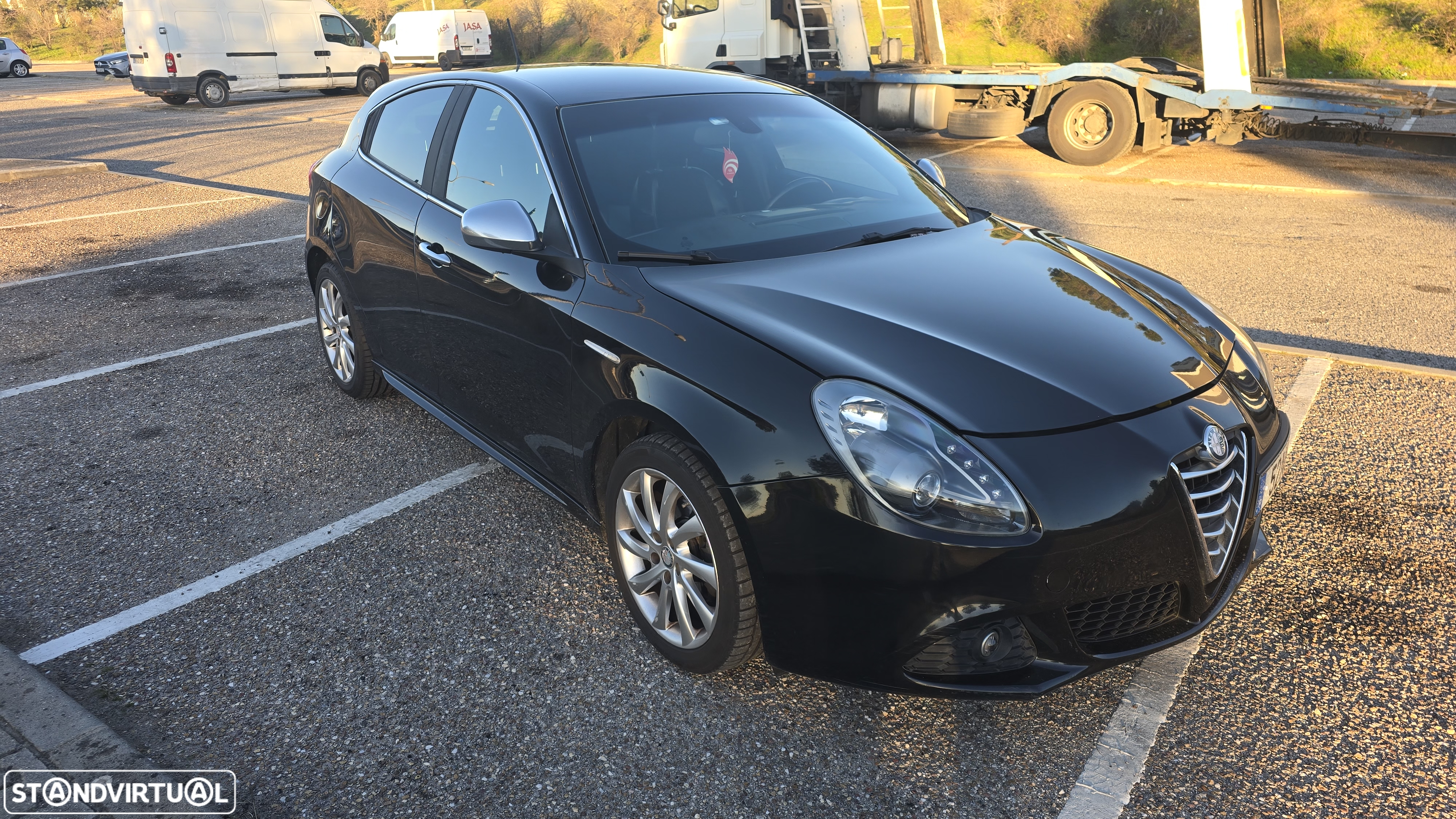 Alfa Romeo Giulietta 1.6 JTDm Distinctive - 4