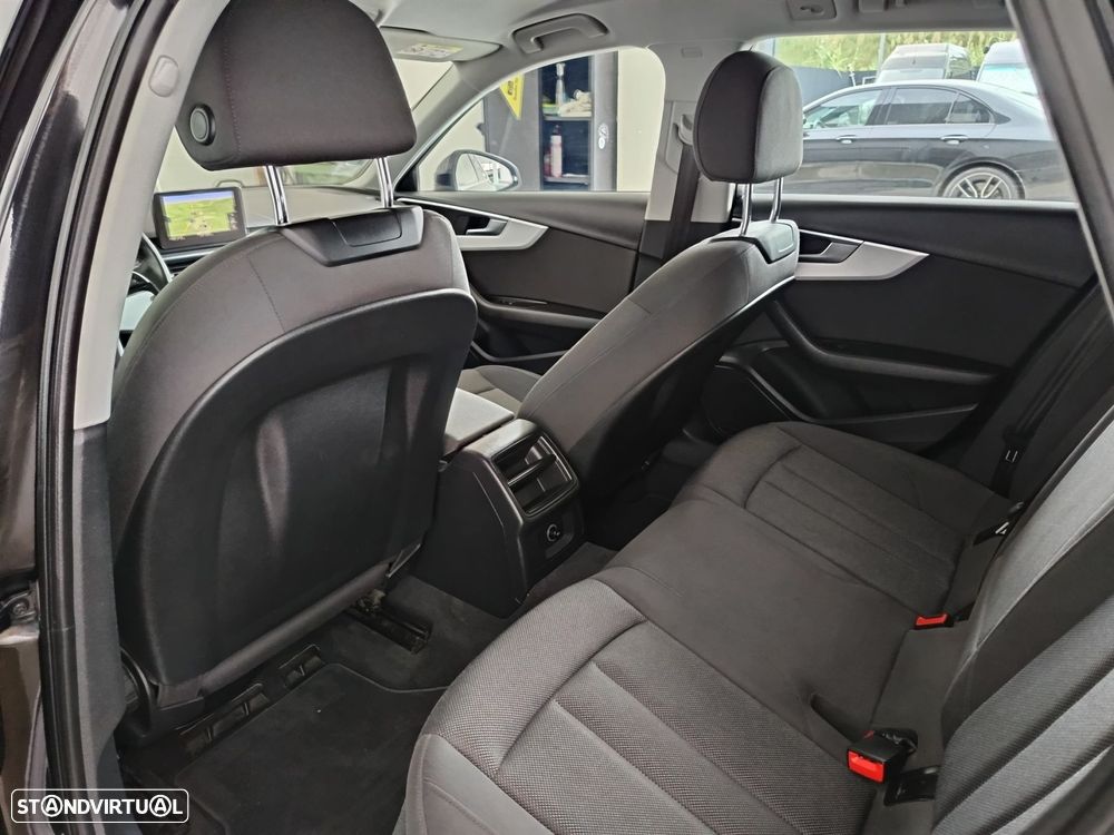 Audi A4 Avant - 57