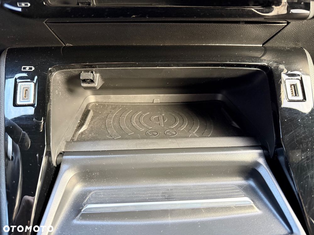 Peugeot 2008 1.2 PureTech GT S&S EAT8 - 19