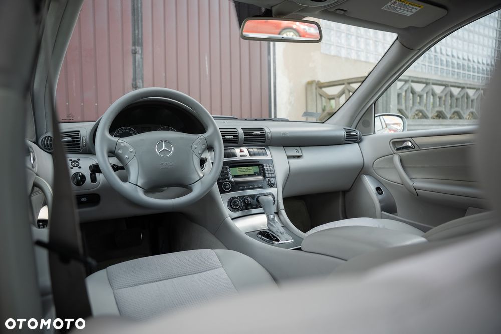 Mercedes-Benz Klasa C - 28