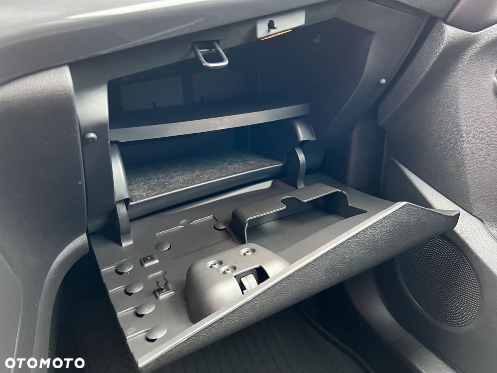 Ford Kuga 2.0 TDCi 4WD Titanium - 17