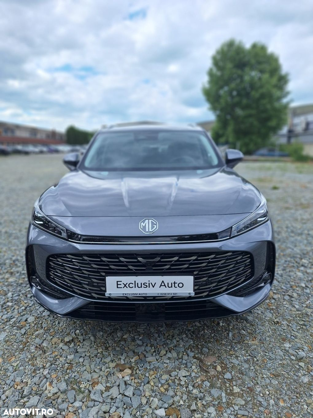 MG HS 1.5 T-GDi 7DCT Exclusive - 12