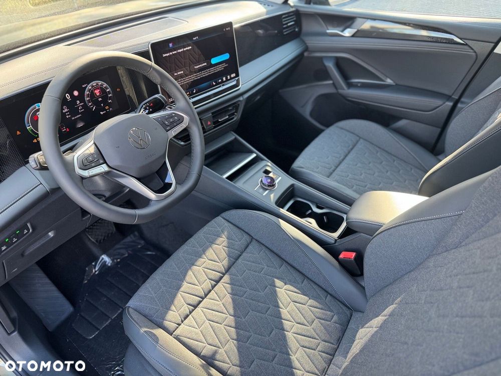 Volkswagen Tiguan - 21