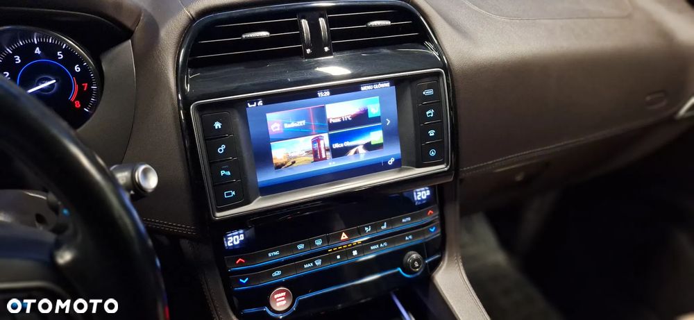 Jaguar F-Pace 35t AWD Portfolio - 10