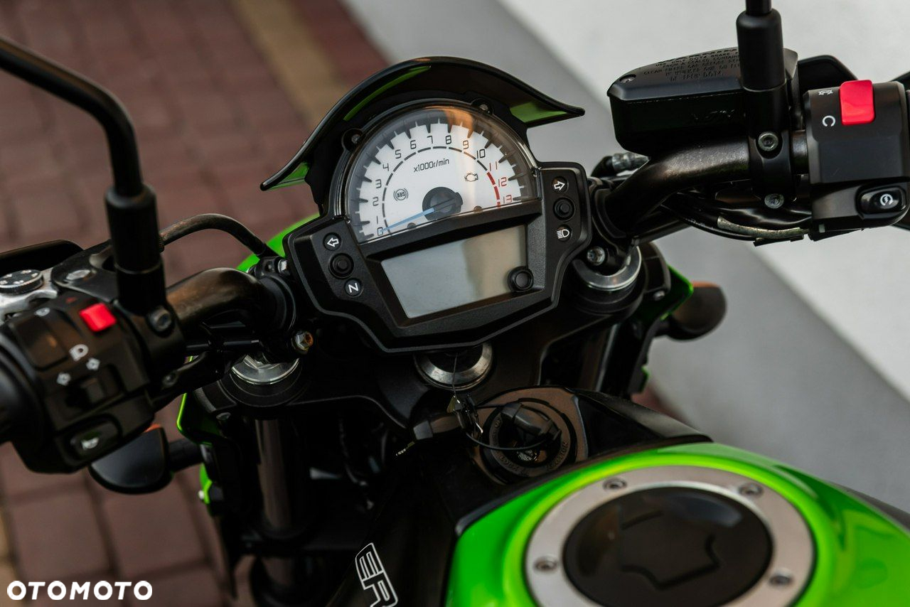 Kawasaki ER - 10