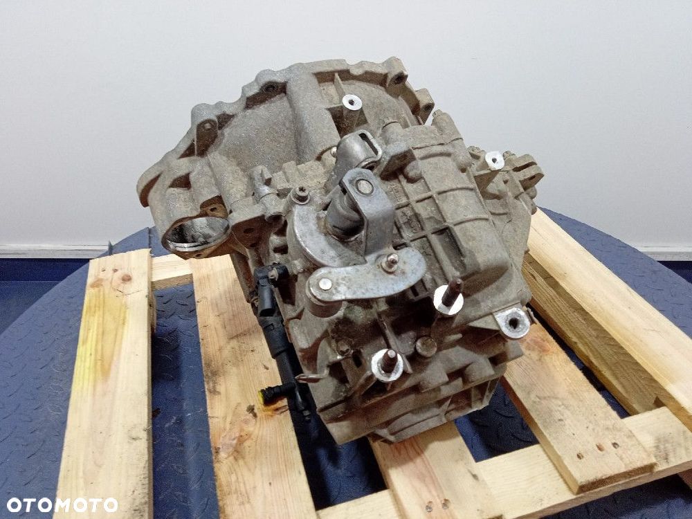 MITSUBISHI COLT VI Z30 LIFT 08- SKRZYNIA BIEGÓW MANUALNA P2500A223 1.3 95KM - 4