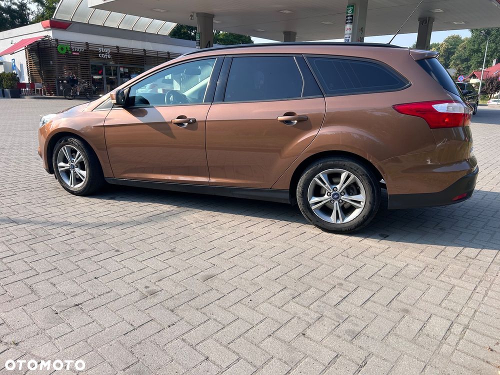 Ford Focus 1.0 EcoBoost Edition - 4