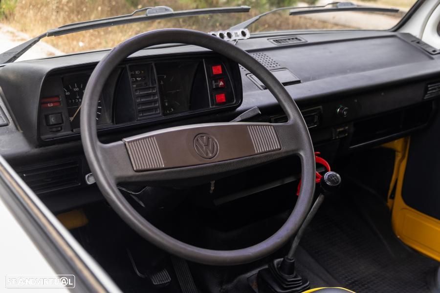 VW Transporter - 24