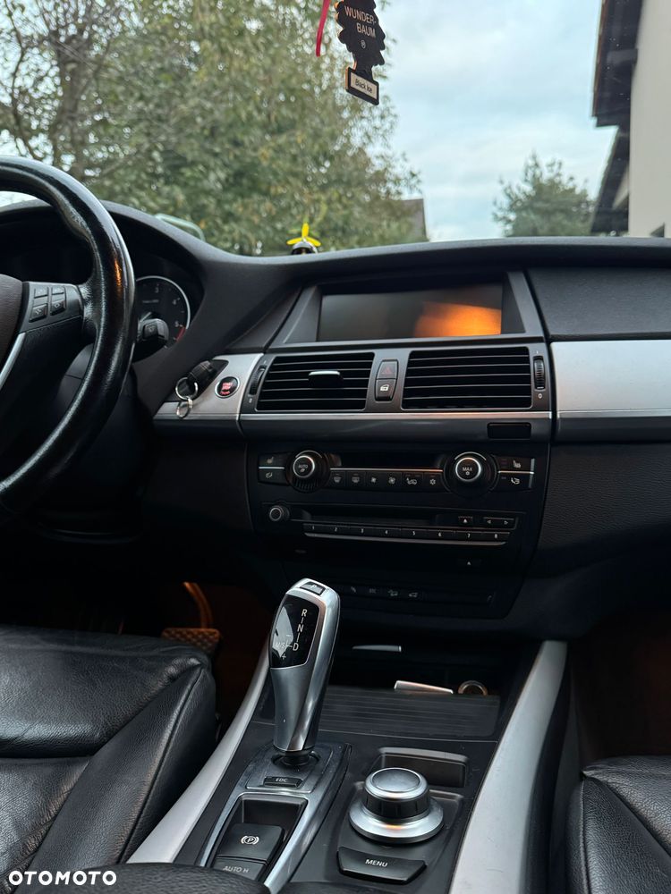 BMW X5 xDrive30d - 37