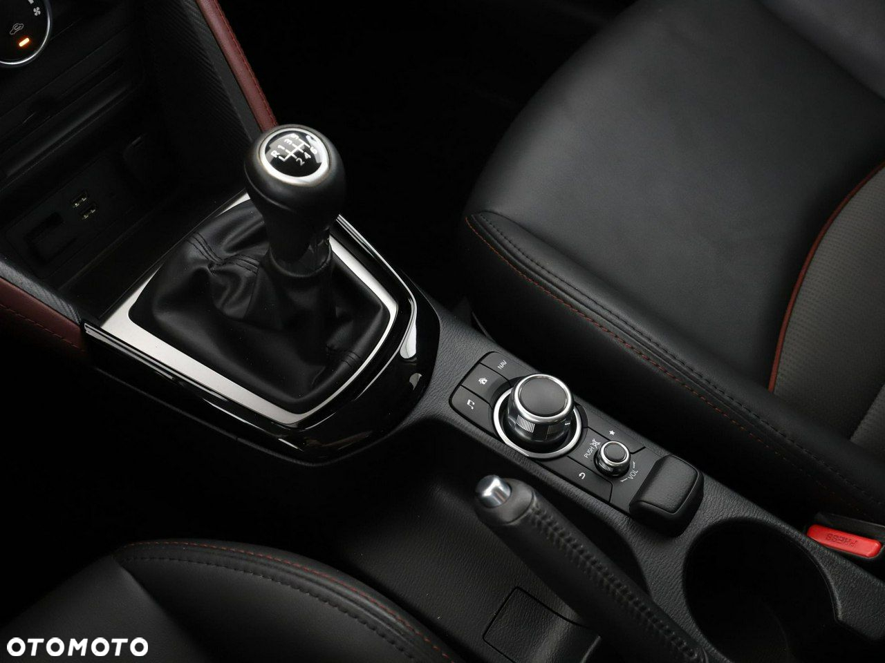 Mazda CX-3 SKYACTIV-D 105 FWD Exclusive-Line - 29