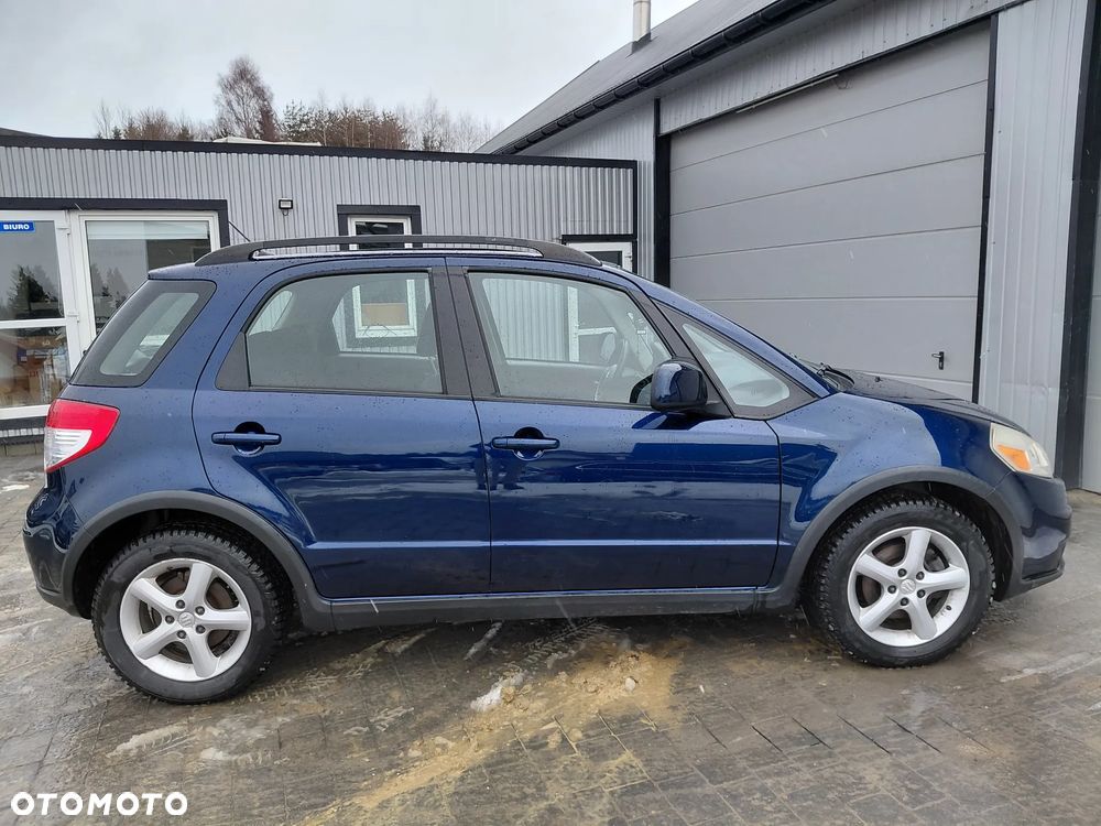 Suzuki SX4 - 8