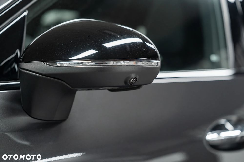 Mercedes-Benz GLC - 7