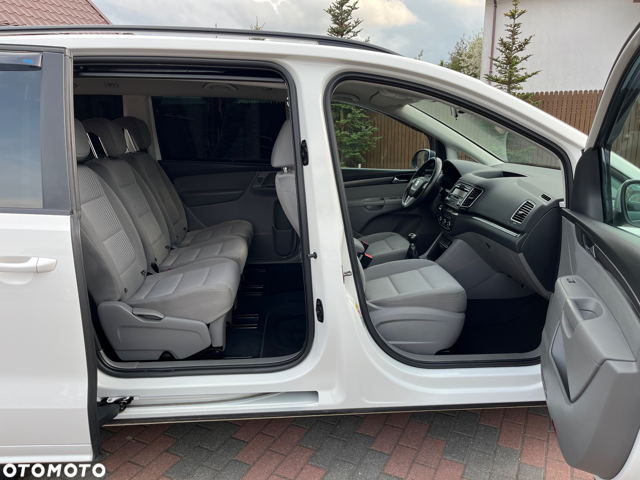 Seat Alhambra 1.4 TSI (Ecomotive) Start & Stop Reference - 22
