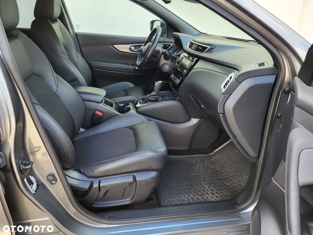 Nissan Qashqai 1.3 DIG-T DCT TEKNA - 7
