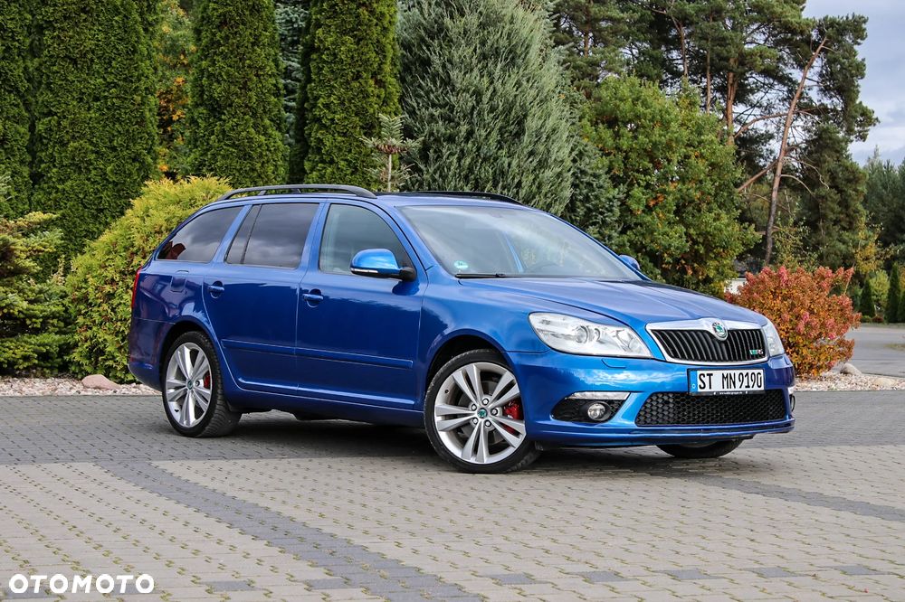Skoda Octavia Combi 2.0 TDI CR DPF RS - 14