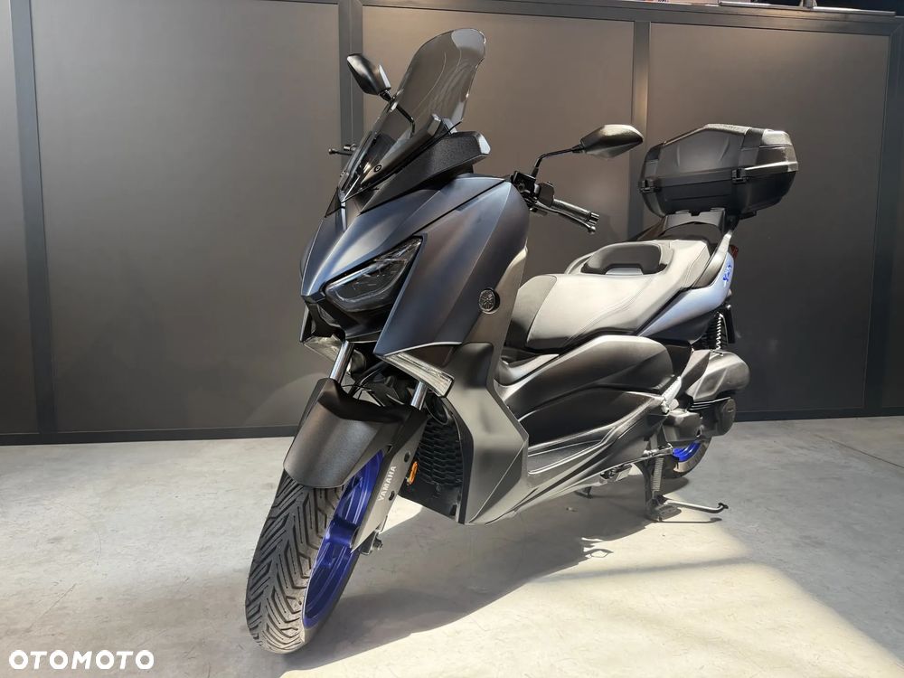 Yamaha X-max - 1