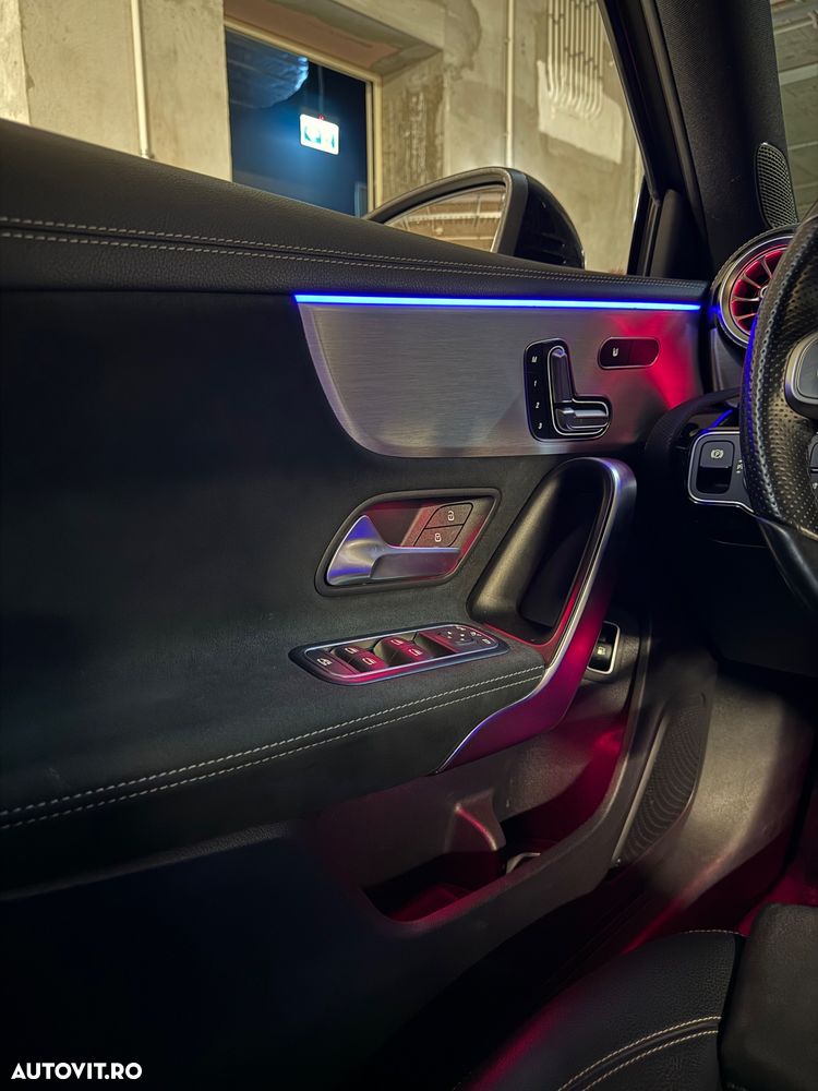 Mercedes-Benz A 250 e 8G-DCT AMG Line - 15